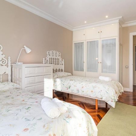 Apartamento Luminoso Cerca Playa Sardinero Con Parking Privado Santander Exterior photo